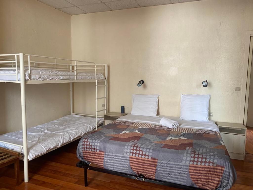 Du Commerce Hotel